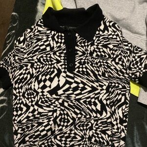 Forever 21 Black and White crop top